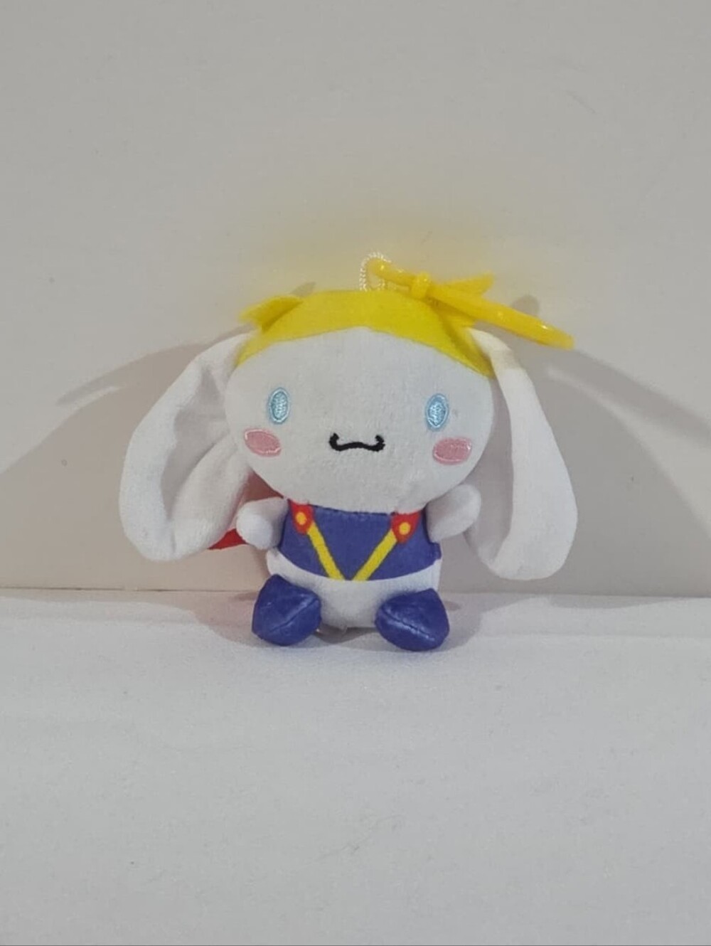 Cinnamoroll hero outfit plushie keychain